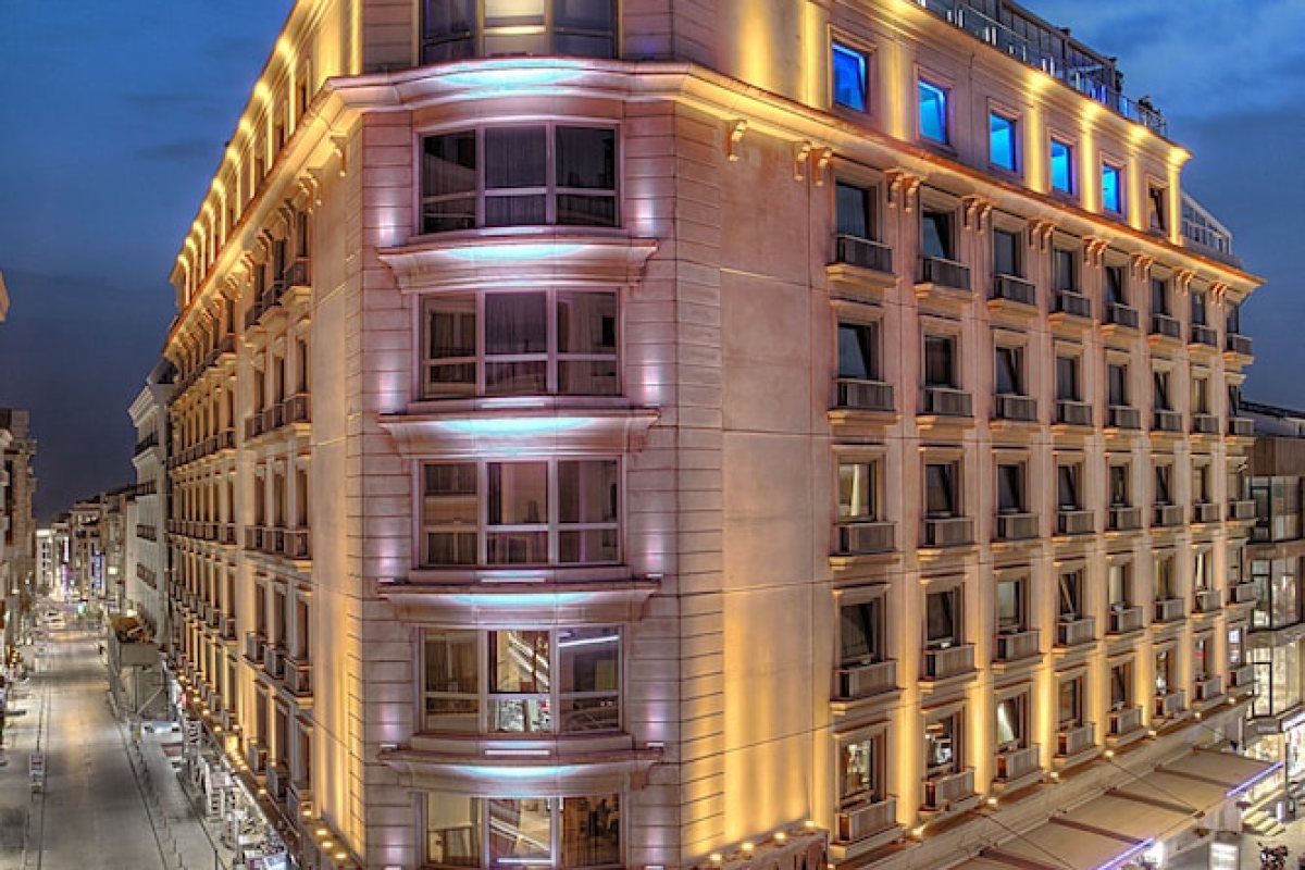 AHC Old City Hotel