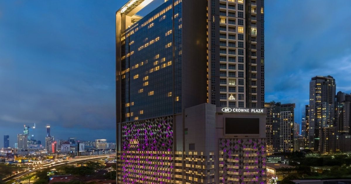 Hotels with a Pool in Kuala Lumpur